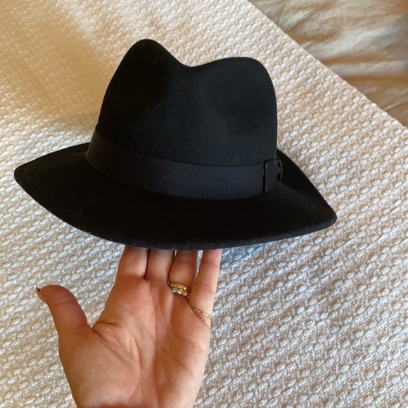 Bailey of Hollywood packable wool fedora. - Picture 2 of 3